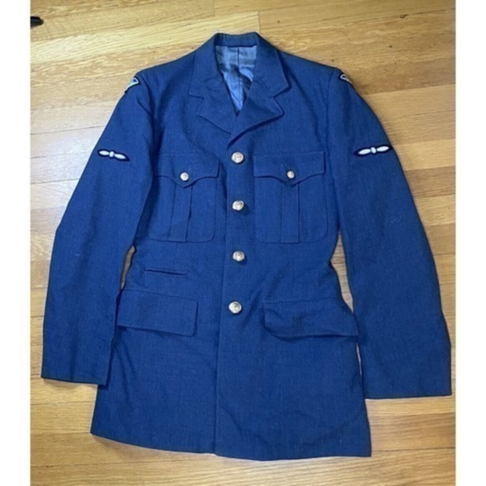 Vintage 1956 Royal Canadian Airforce Woolā Jacket Size N16